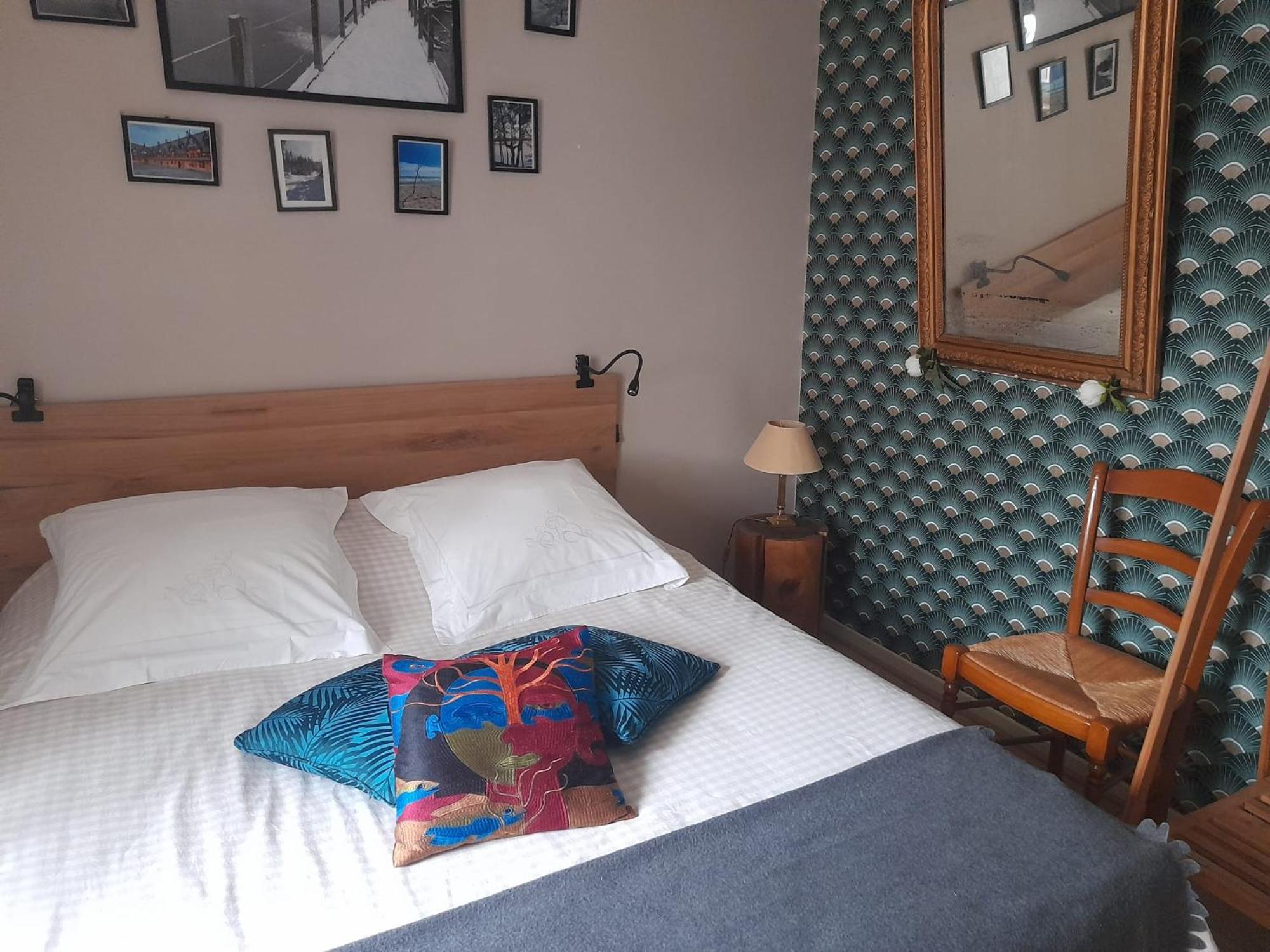 Bed and Breakfast Aux Glycines Marcilly-Ogny Exterior foto